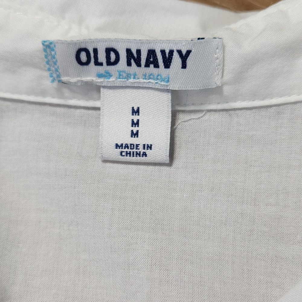 ☔️💜Old Navy White Western Button Adjustable Long Sleeve Top Medium - Picture 9 of 11